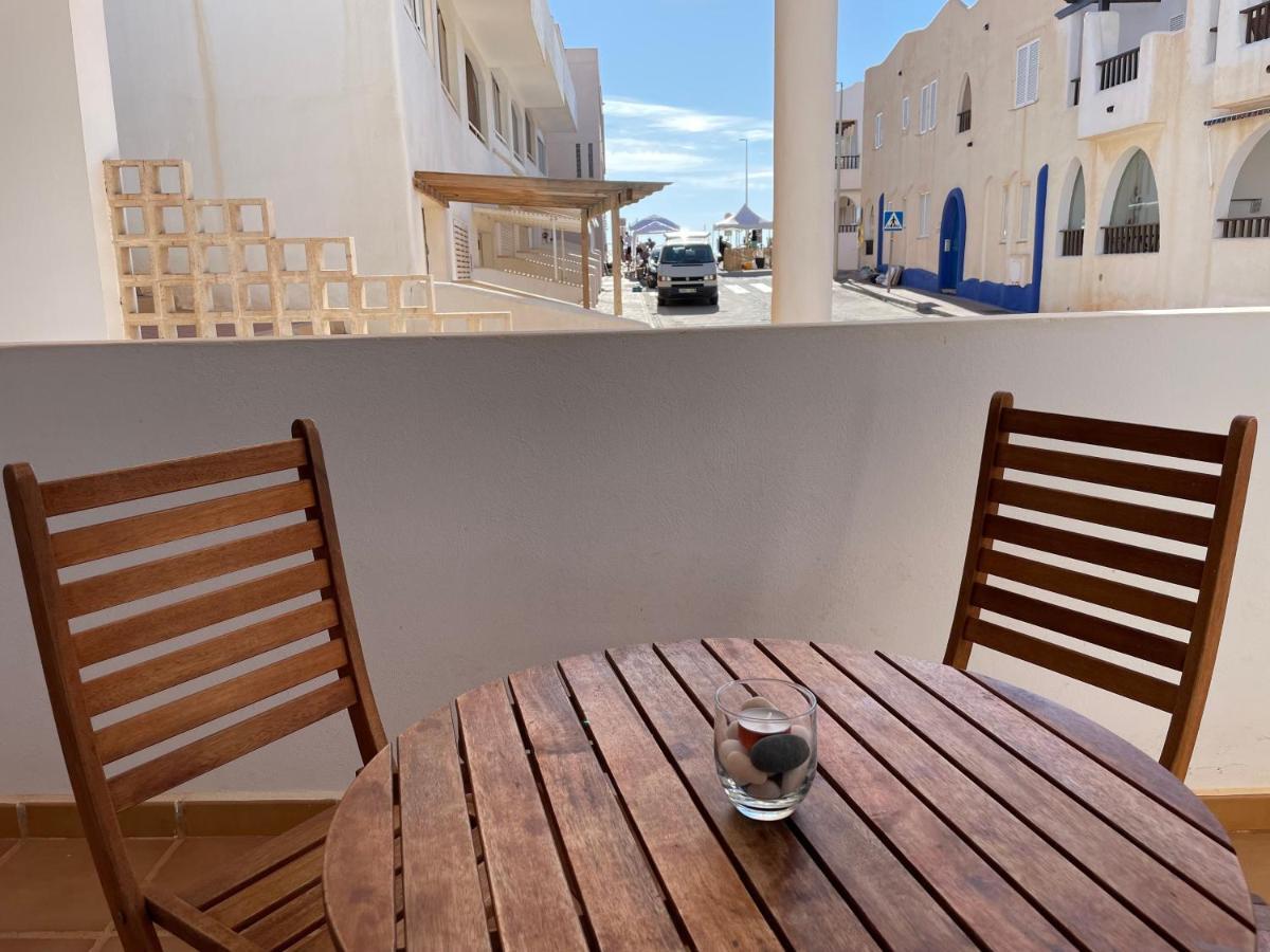 Apartamento De 3 Dormitorios A 60 M De La Playa En La Isleta, Cabo De Gata 라 이슬레타 델 모로 외부 사진