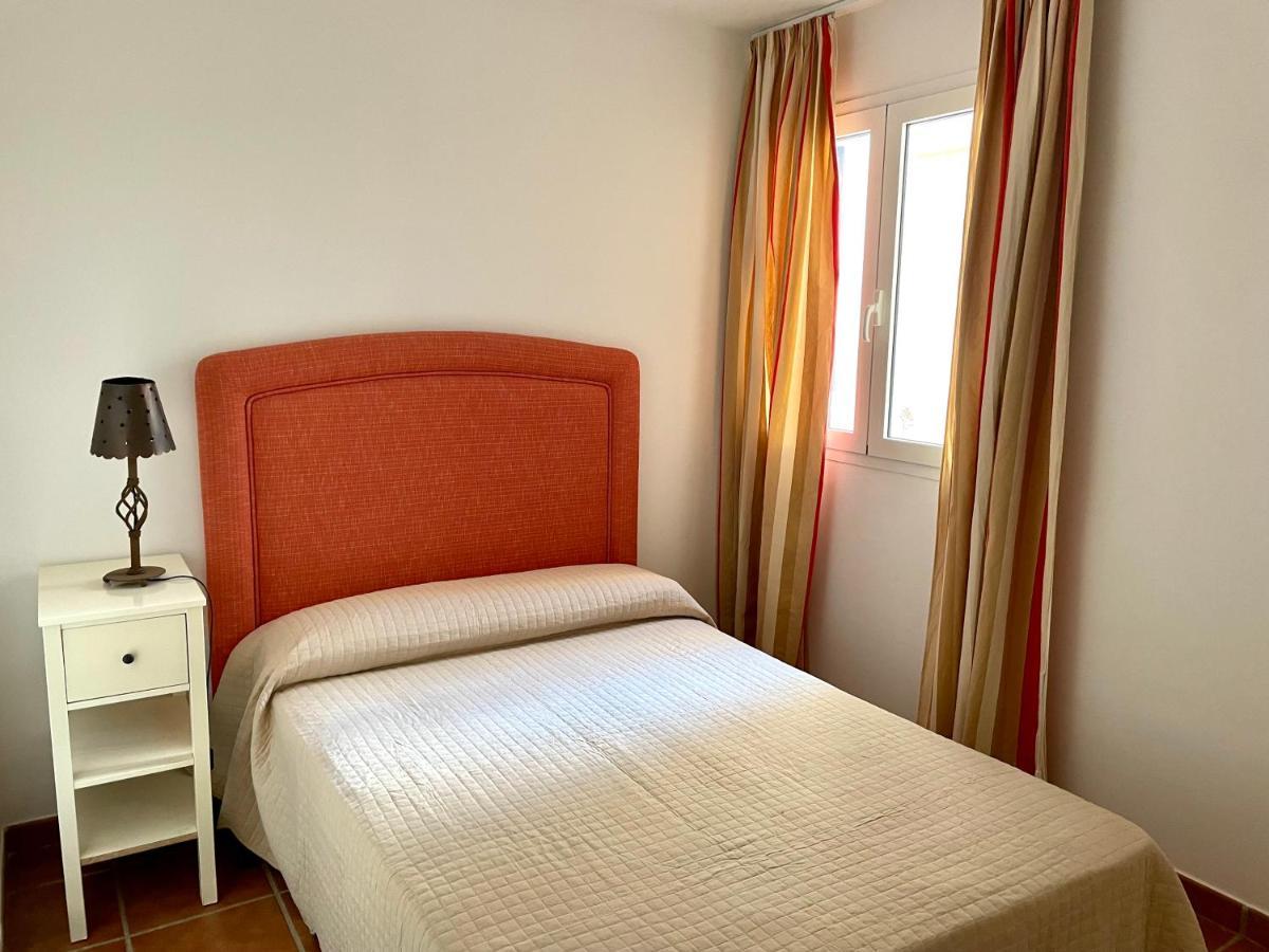 Apartamento De 3 Dormitorios A 60 M De La Playa En La Isleta, Cabo De Gata 라 이슬레타 델 모로 외부 사진